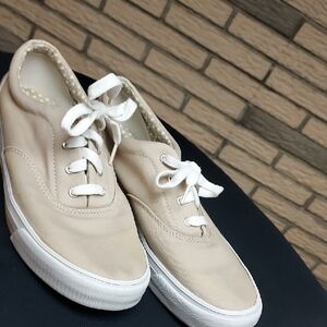 KedsWomen's Cream Canvas Sneakers Sz9